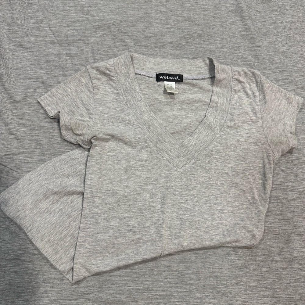 Wet Seal Gray V-Neck Women's Top